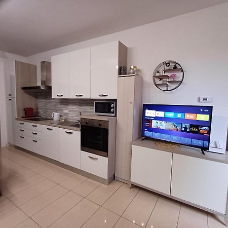 Lucini Ai Portici Apartman Tirano Kültér fotó